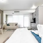 Apartmanhotel White Titanic -luxury Turism