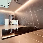 White Titanic -luxury Turism Apartmanhotel Năvodari