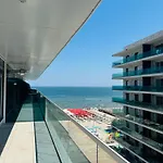 Apartmanhotel White Titanic -luxury Turism Năvodari