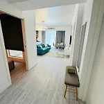 White Titanic -luxury Turism Apart Otel 3*