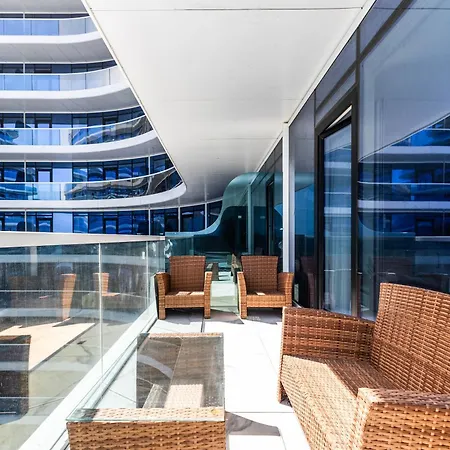 Apartmanhotel White Titanic -luxury Turism 3*