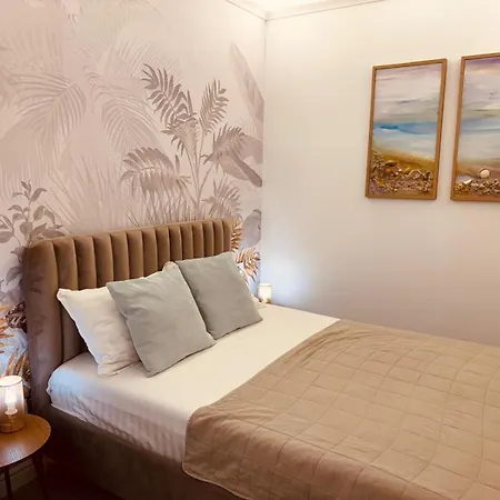 Aparthotel White Titanic -luxury Turism Năvodari