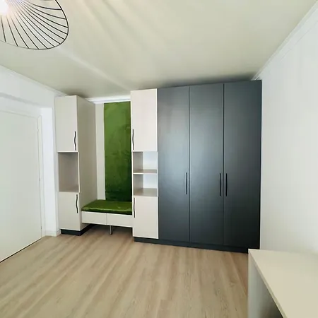 White Titanic -luxury Turism Apartahotel