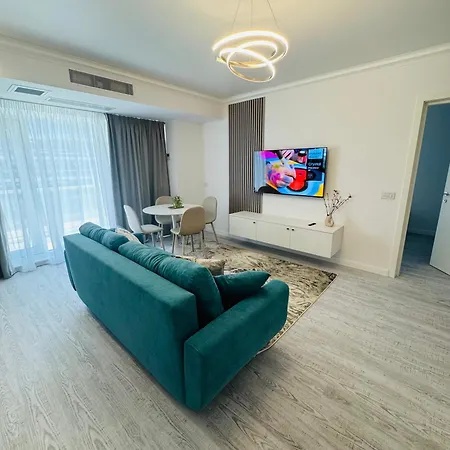Aparthotel White Titanic -luxury Turism Năvodari