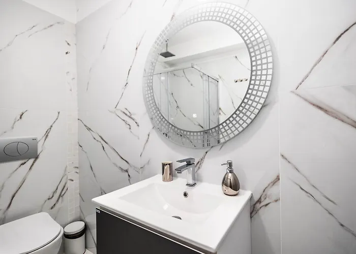 White Titanic -luxury Turism 3* Navodari