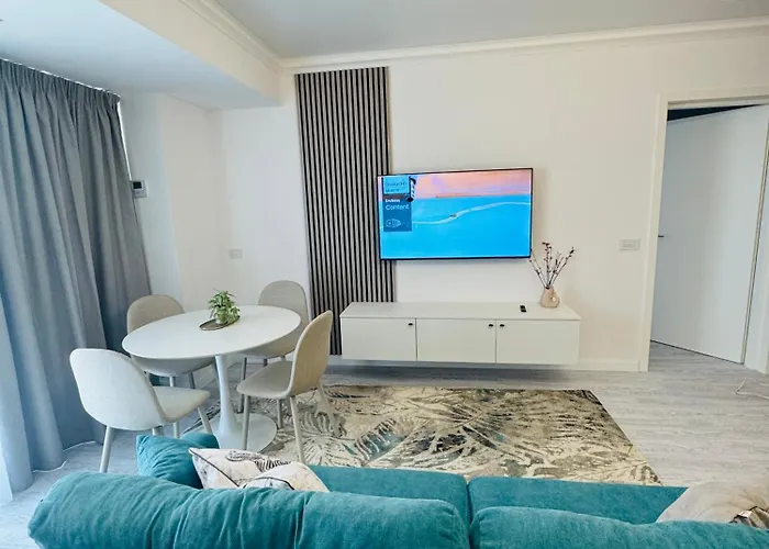 Aparthotel White Titanic -luxury Turism