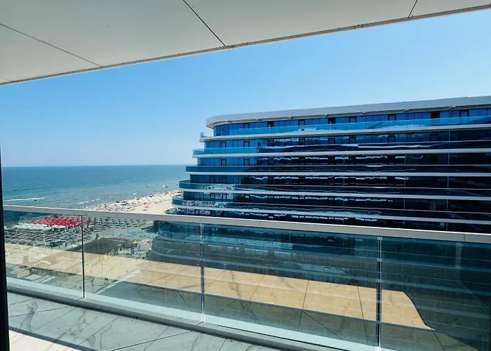 Aparthotel White Titanic -luxury Turism