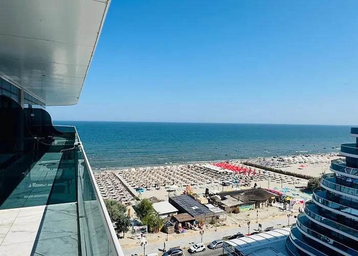 Aparthotel White Titanic -luxury Turism Navodari